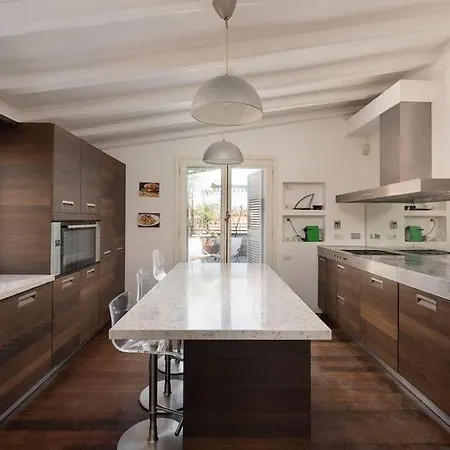 Apartamento Luxurious Penthouse Lopez