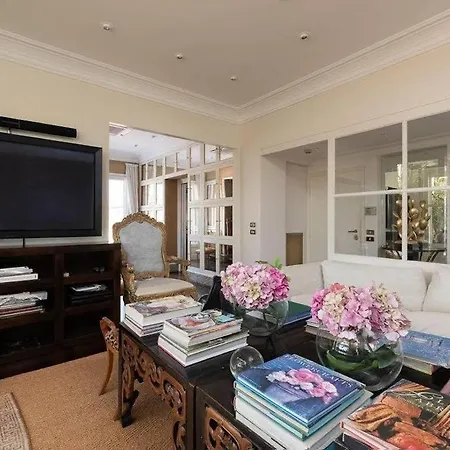 Luxurious Penthouse Lopez