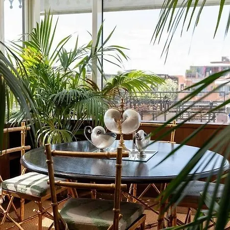 Luxurious Penthouse Lopez Apartman